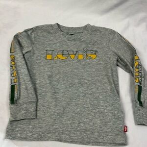 3T Levi’s long sleeve t-shirt
